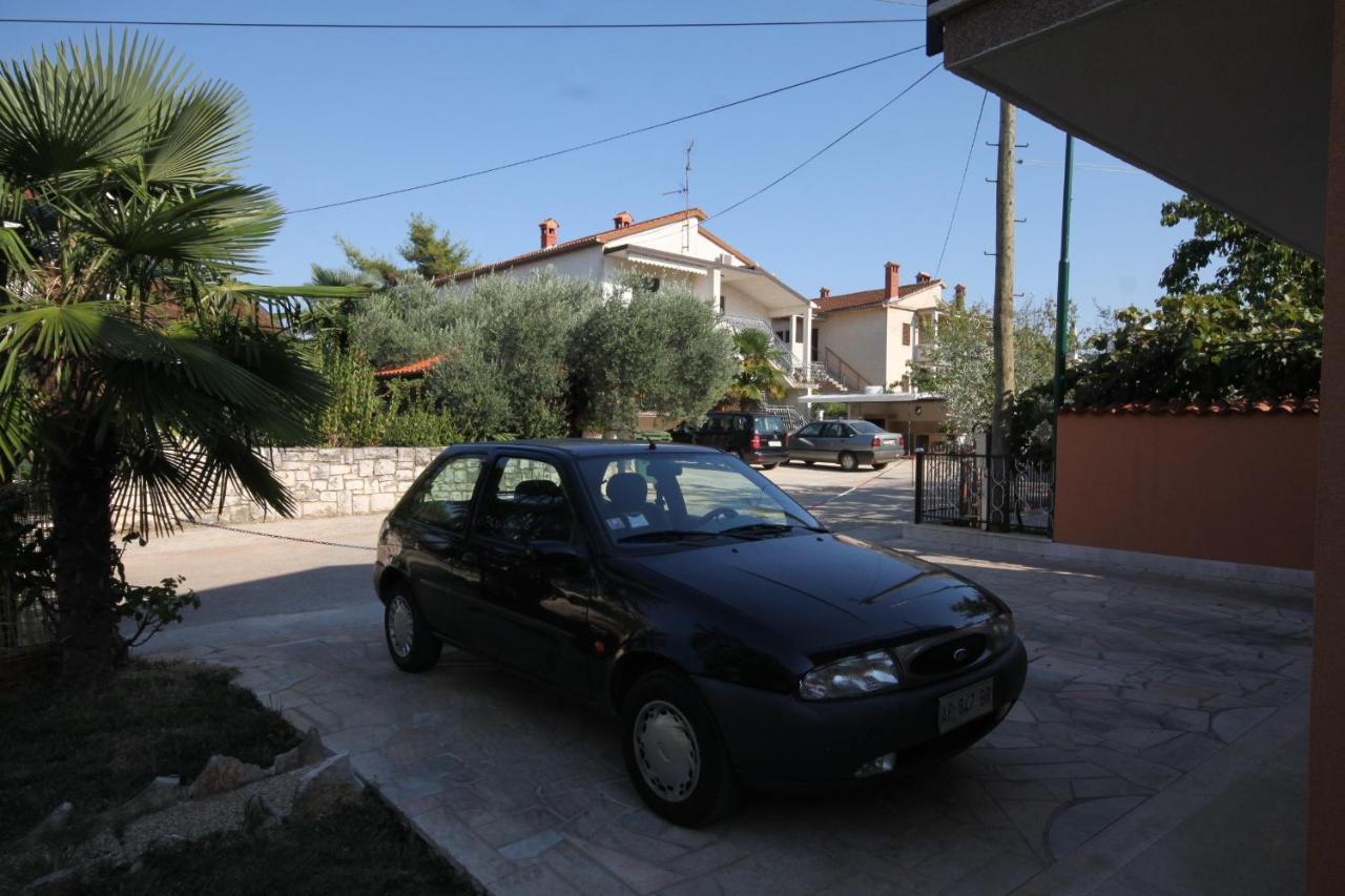 Apartments With A Parking Space Umag - 7039 Exteriör bild